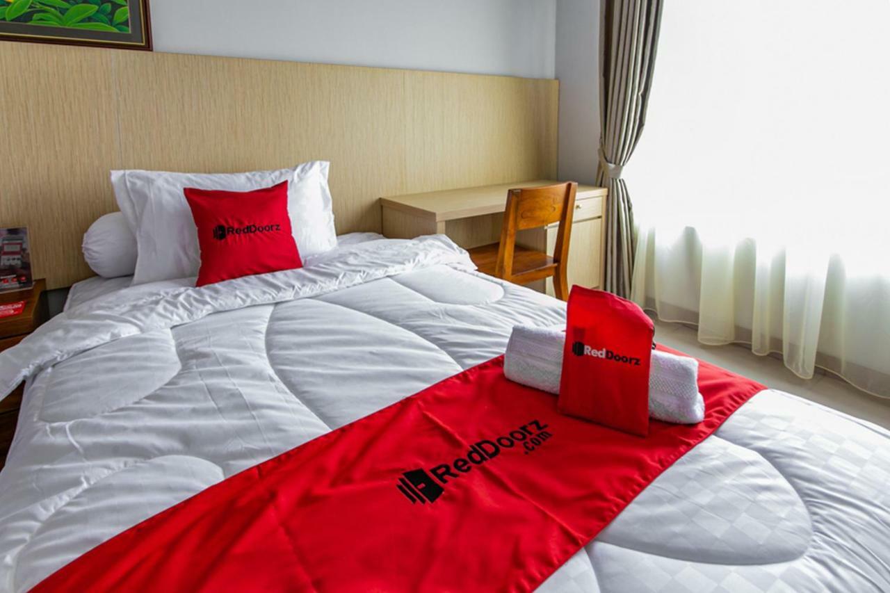 เรดดอร์ซ ใกล้มหาวิทยาลัยมูฮัมมาดิยะฮ์ ยกยาการ์ต้า Hotel Jarakan ภายนอก รูปภาพ